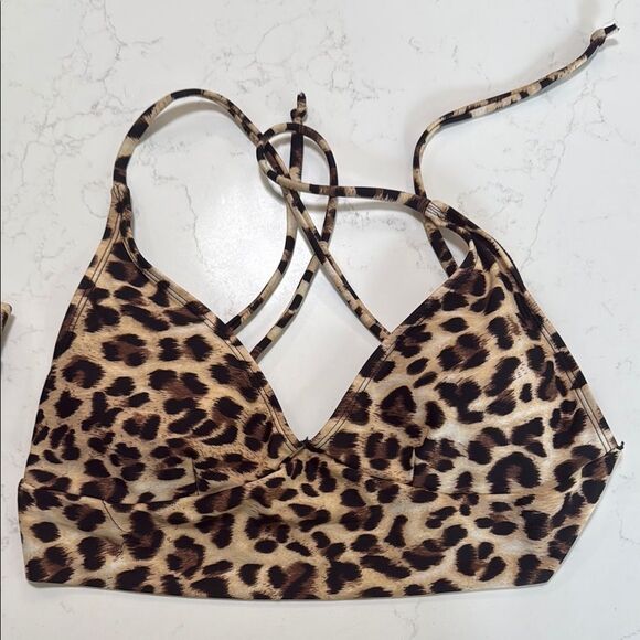 Demi’s Leopard Print Bikini Set. 3 pieces.  Size L top size Small/medium bottom. - Picture 2 of 9